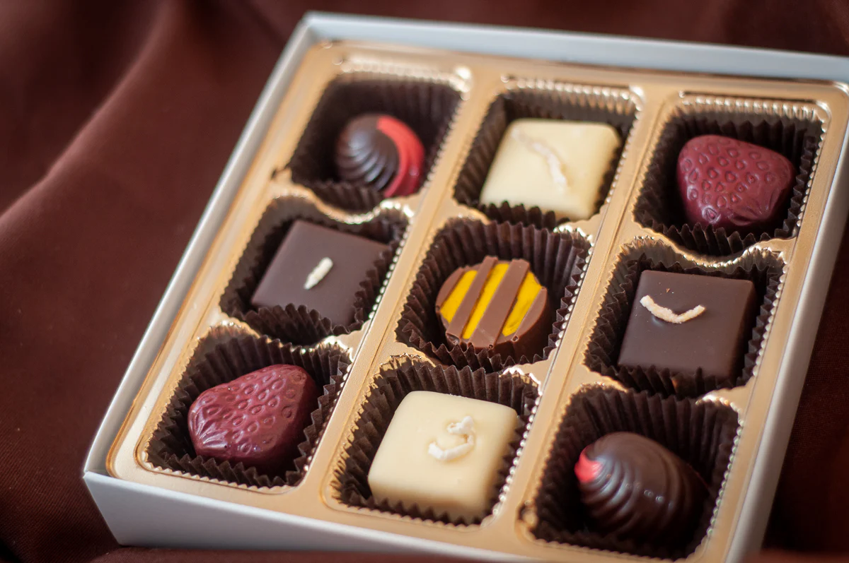 Fruitsy Tootsy Chocolate Sampler - Image 3